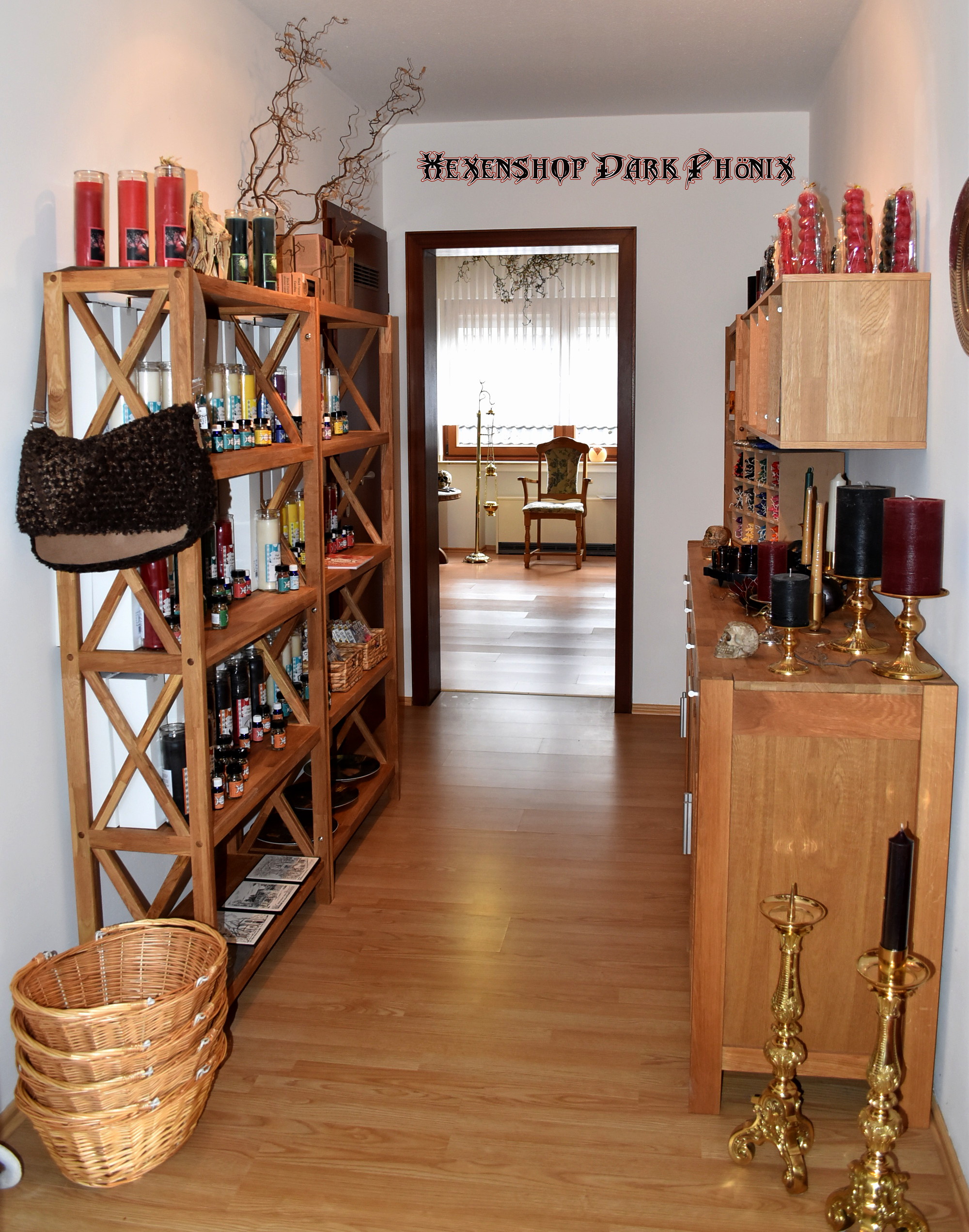 Hexenshop Dark Phönix Magischer Kerzenraum Hexenshop Dark Phönix Kerzen Waren