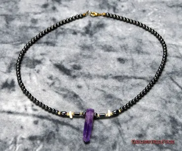 Preview: Hexenshop Dark Phönix Hämatit Amethyst Süswasser Perlen Ypsilon Kette Halbedelstein