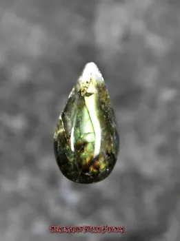 Hexenshop Dark Phönix Labradorit Drop Shape Anhänger