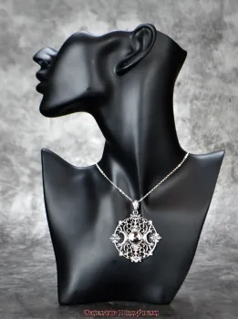 Preview: Hexenshop Dark Phönix Mondphase Triplemoon Regenbogenmondstein Anhänger 925er Silber