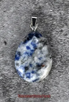 Hexenshop Dark Phönix Sodalith Tropfen Anhänger Halbedelstein