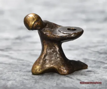 Hexenshop Dark Phönix Vintage Bronze Skulptur Kerzenständer Kniender Junge