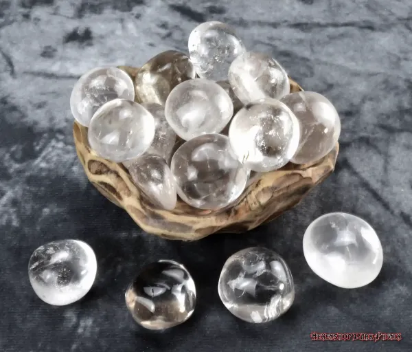 Hexenshop Dark Phönix Bergkristall Pebbels Klar Trommelstein Halbedelstein