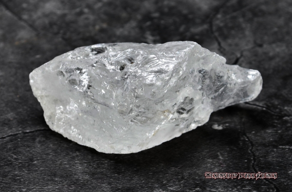 Hexenshop Dark Phoenix rock crystal rough stone 86 g
