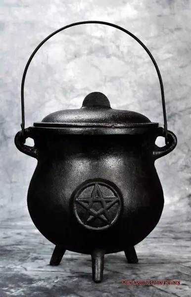 Hexenshop Dark Phönix Extra großer gusseiserner Hexenkessel mit Pentagramm
