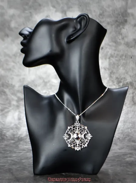 Hexenshop Dark Phönix Mondphase Triplemoon Regenbogenmondstein Anhänger 925er Silber