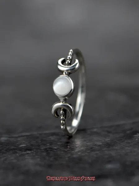 Hexenshop Dark Phönix Triple Moon Silberring 925er mit Perlmutt